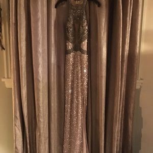 Prom Dress/ Elegant ballroom Gown.